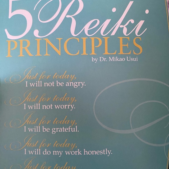 BOOK — Watercharms: Ocean Reiki Meditations - Picture 2 of 3